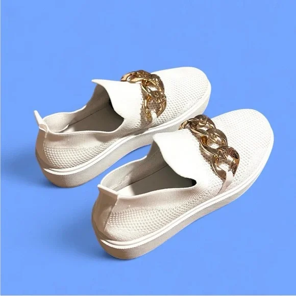 Women's White Slip-On Sneakers with Chunky Gold Chain Size 7.5 - Picture 4 of 7